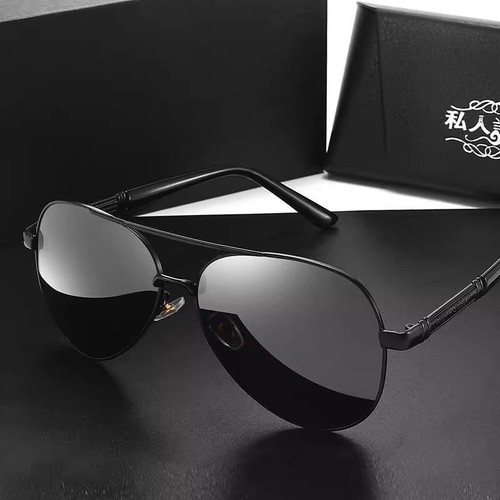 Classic black sunglasses - classic, lens
